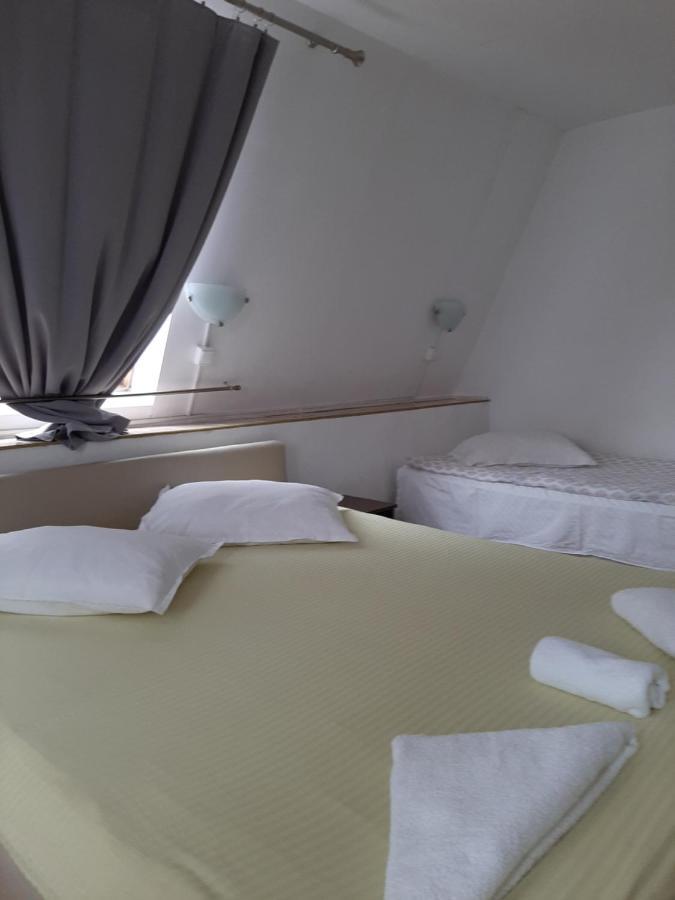 Piccola Italia Casa Racovita Cluj-Napoca Eksteriør billede